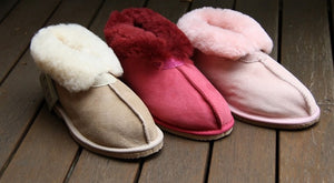 Sophie ankle Slipper. Pure sheepskin wool. Hot Pink