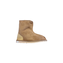 Load image into Gallery viewer, Style Husky - Mid calf length Ugg Boots. Wide fit. Unisex sizes. colours beige, chestnut