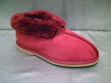 Load image into Gallery viewer, Sophie - Soft Pink. Short Ladies Slipper - Pure sheepskin wool. Assorted Colours
