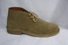 Load image into Gallery viewer, Classic Desert Boot - suede leather -lace up
