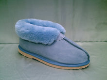 Load image into Gallery viewer, Sophie. Short Ladies Slipper. Pure sheepskin wool. Natural
